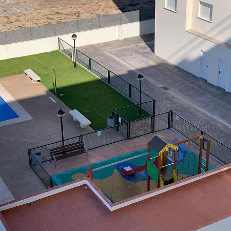 Beautiful Apartment With Pool Near The Beach Oliva Kültér fotó