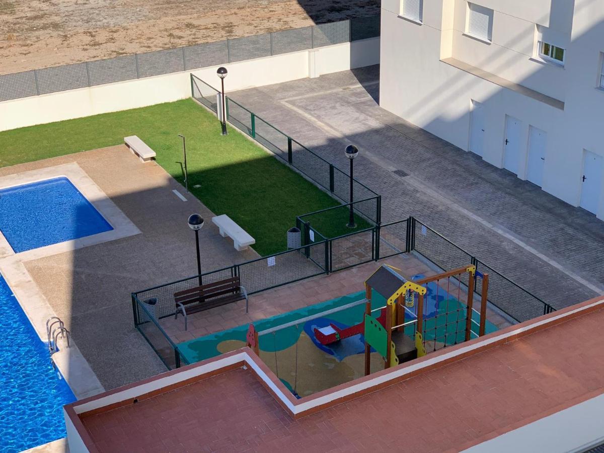 Beautiful Apartment With Pool Near The Beach Oliva Kültér fotó